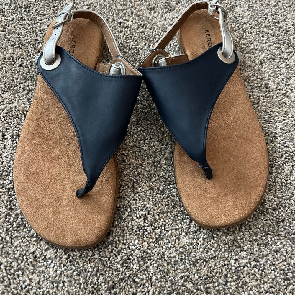 Aerosoles Navy and Tan Sandals